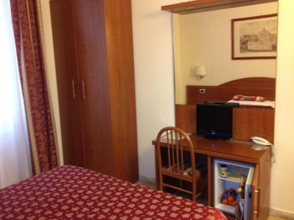 Hotel Chicago Rome Exterior photo